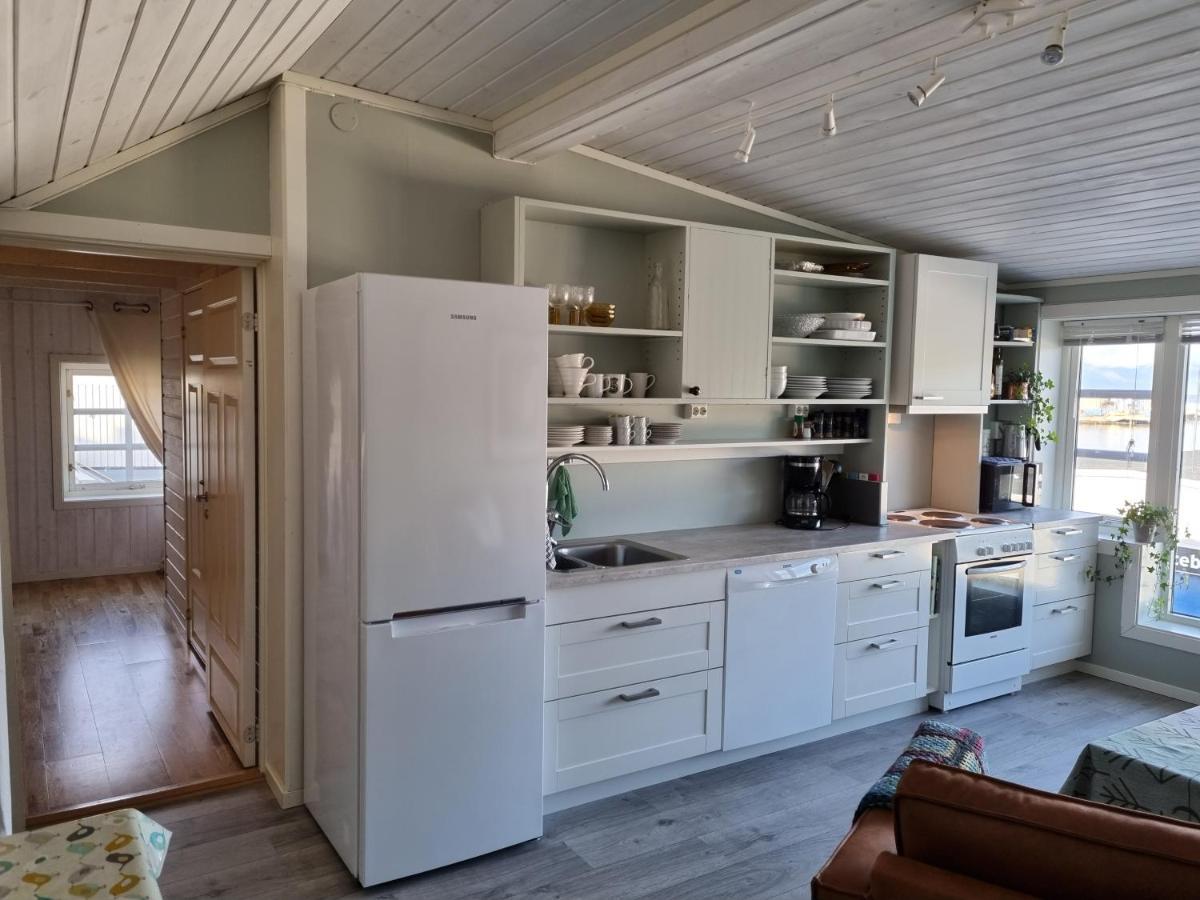 Loftsleilighet Midt I Sentrum Skjervoy エクステリア 写真