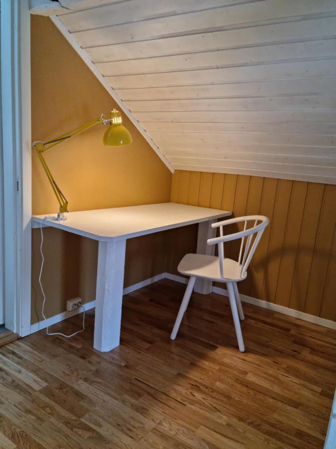 Loftsleilighet Midt I Sentrum Skjervoy エクステリア 写真